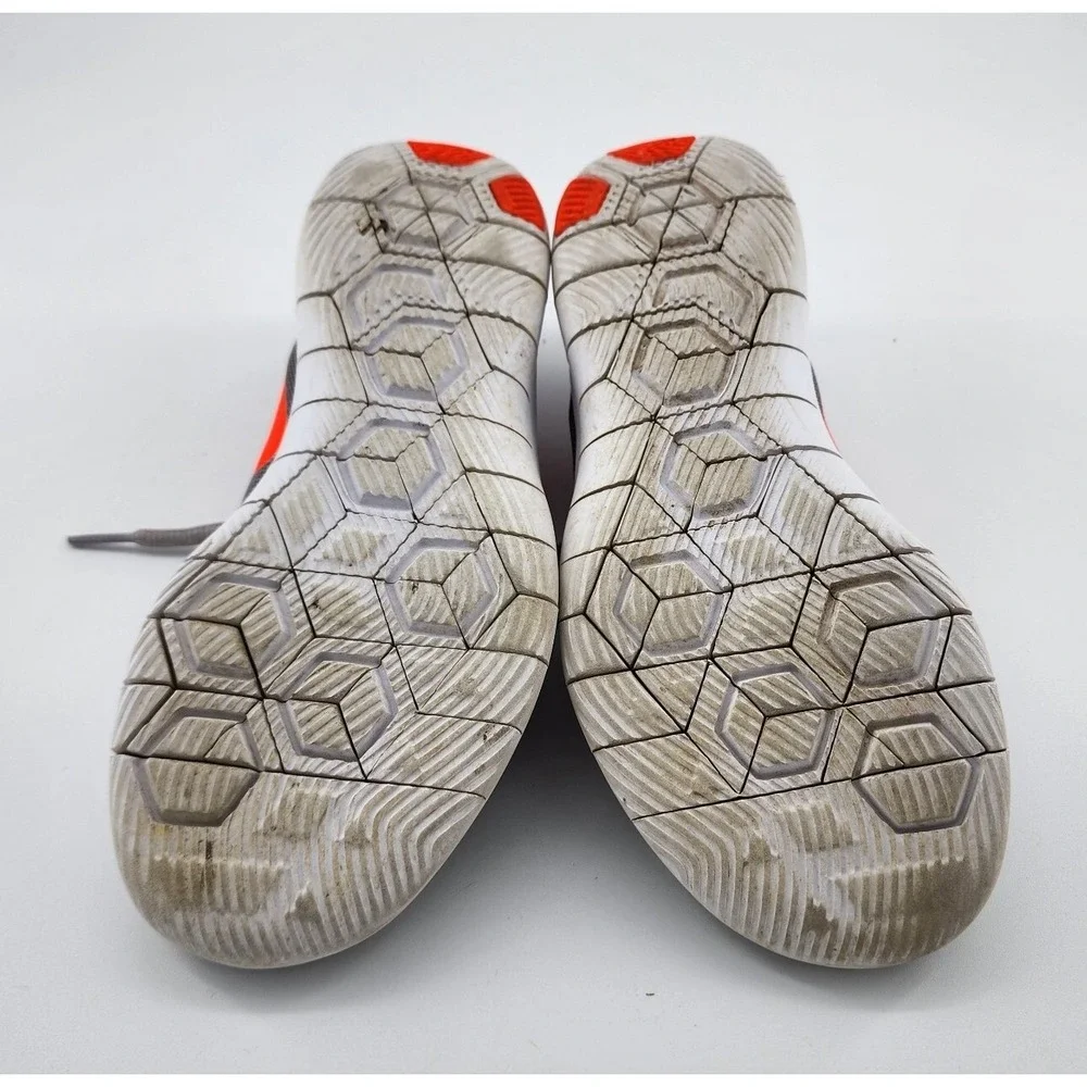 Nike Flex Contact Shoes Youth Size 5Y Atmoshpere Grey / Total Crimson 917932-006
